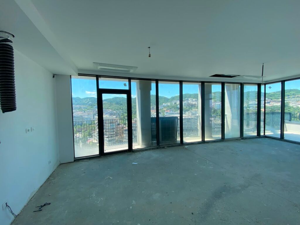 SHITET 2+1+2 📍 Lake View Residence, Liqeni Artificial, Tiranë