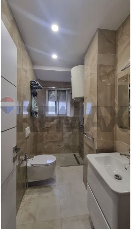 Zogu i Zi, Apartment 2+1 for Rent