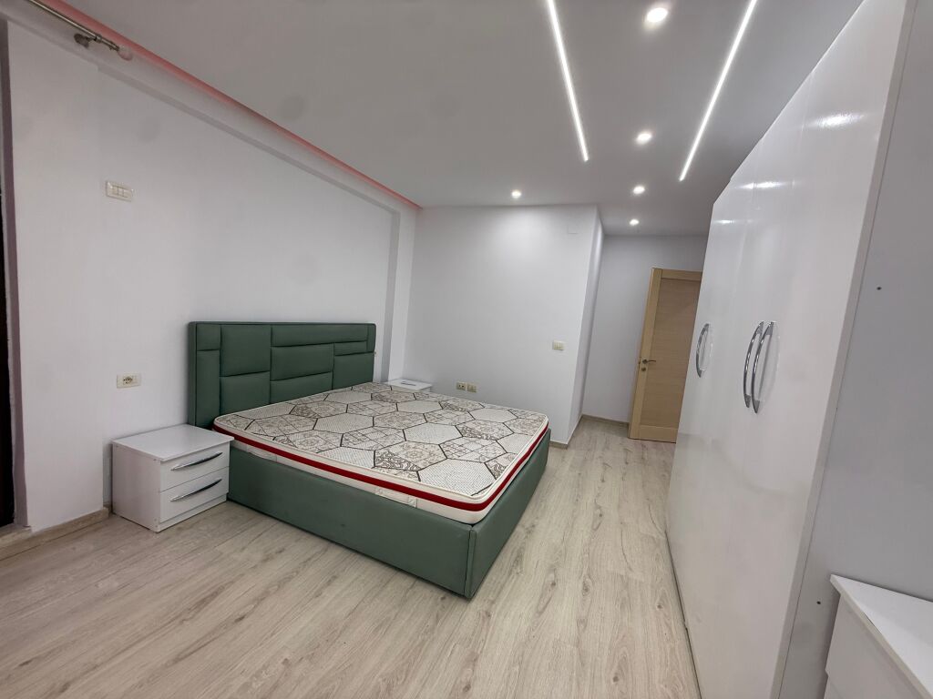 Apartment 2+1 for rent in the Fratari Complex, Botanical Garden area.