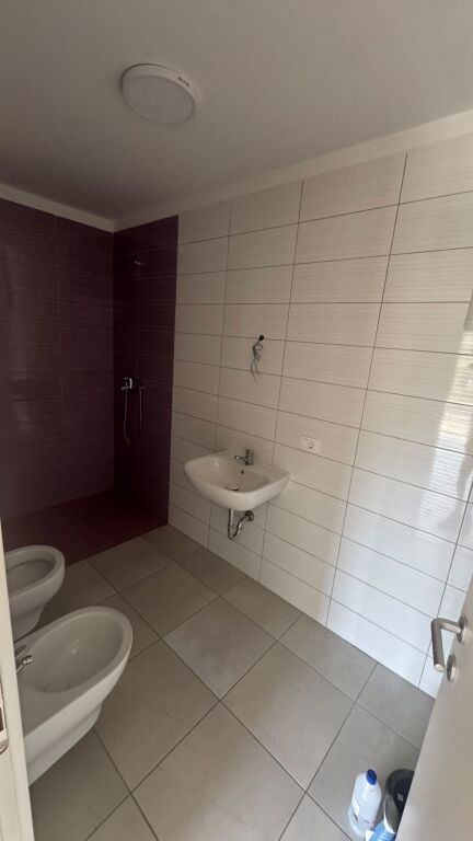 APARTAMENT 2+1+2 ME QIRA – PËR ZYRË RESIDENCA OLIMPIK