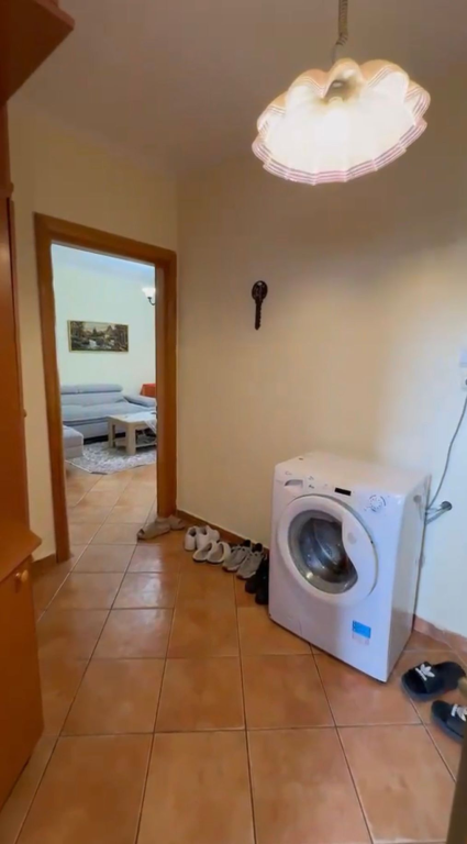 Apartament 1+1 ne Shitje ne Laprakë