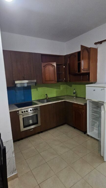 SHTEPI ME QIRA 2+1 + PARKIM - KASHAR , TIRANE
