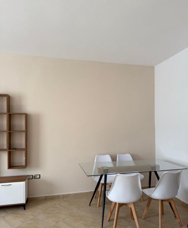Qera | Apartament 1 + 1 | Rruga e Elbasanit | 500 €/muaj