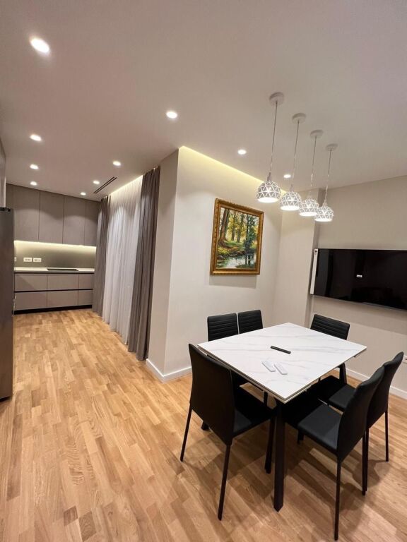 🏡 AFFITTASI – APPARTAMENTO 3+1 CON VERANDA