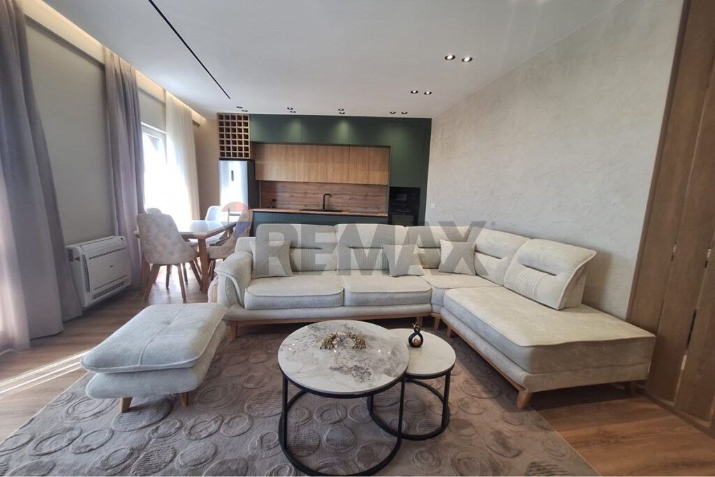 Apartament 2+1+2 ne Shitje tek Bulevardi Ri