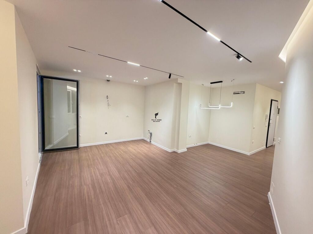 SHITET APARTAMENT 2+1 BRRYL 183.000 EURO FH-93937