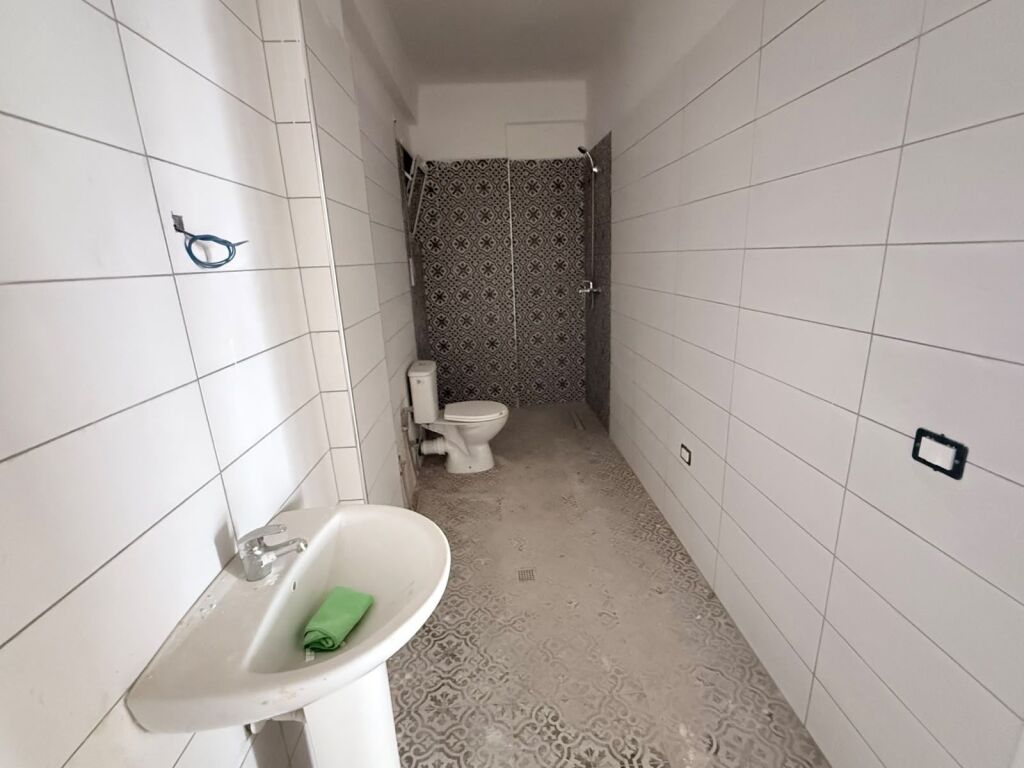 Appartamento 2+1 in vendita Lungomare Vlore