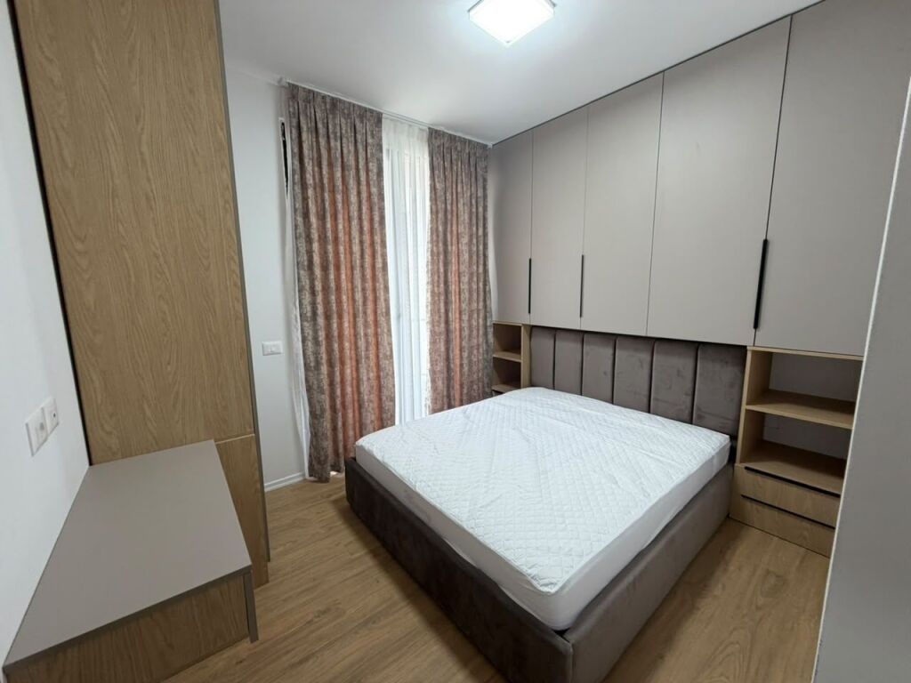 🏢 Appartamento 2+1+parcheggio in affitto  📍 Posizione: Via Jordan Misja