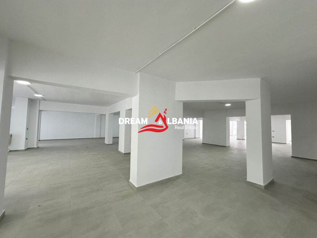 Duplex space for rent on Dritan Hoxha Street, near ProCredit Bank in Tirana (ID 4261881)