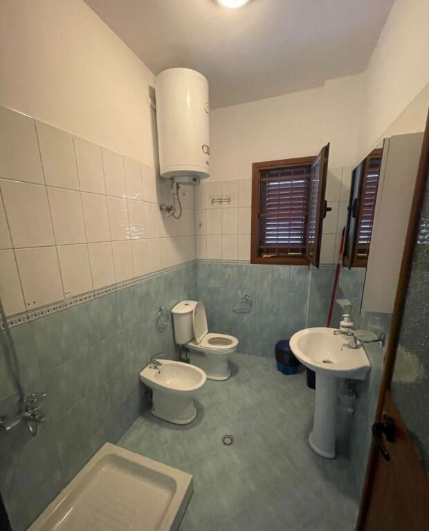 APARTMENT 1+1 40,000 LEKE 5 MAY STREET