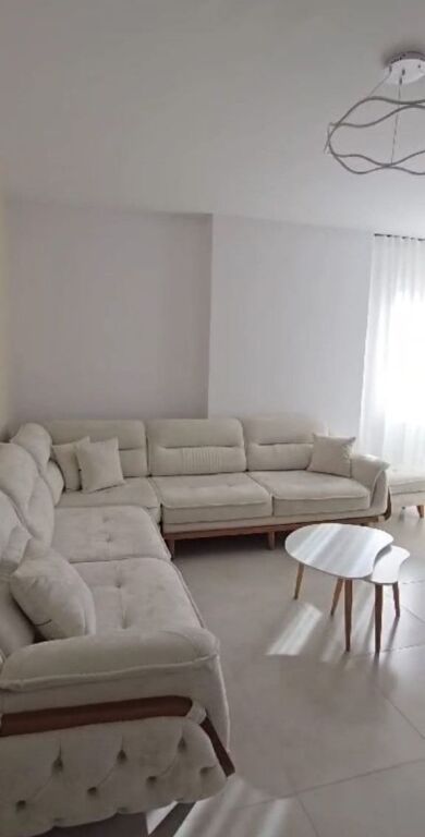 APARTAMENT 2+1 65,000 LEKE GOLDEN PARK
