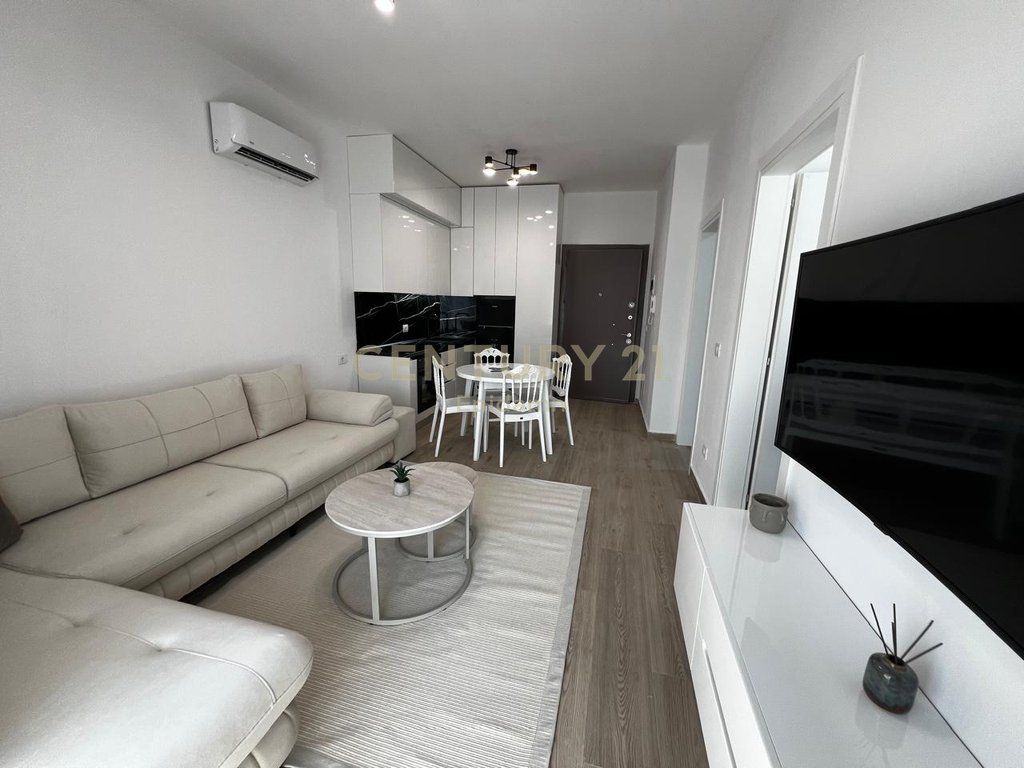 Apartament në shitje – West Coast Residence, Golem | 300 m nga deti