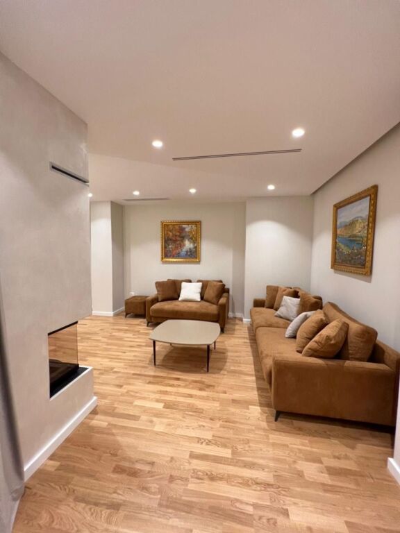 🏡 AFFITTASI – APPARTAMENTO 3+1 CON VERANDA