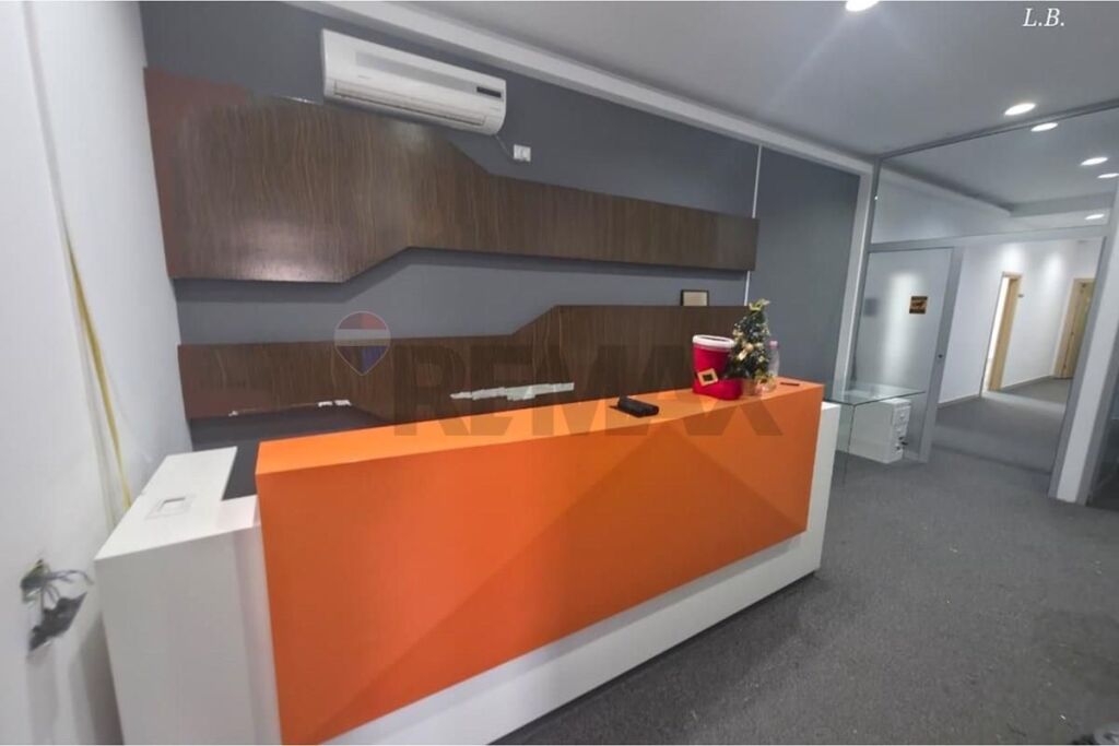 Ufficio - In Affitto - Siri Kodra, Tirana