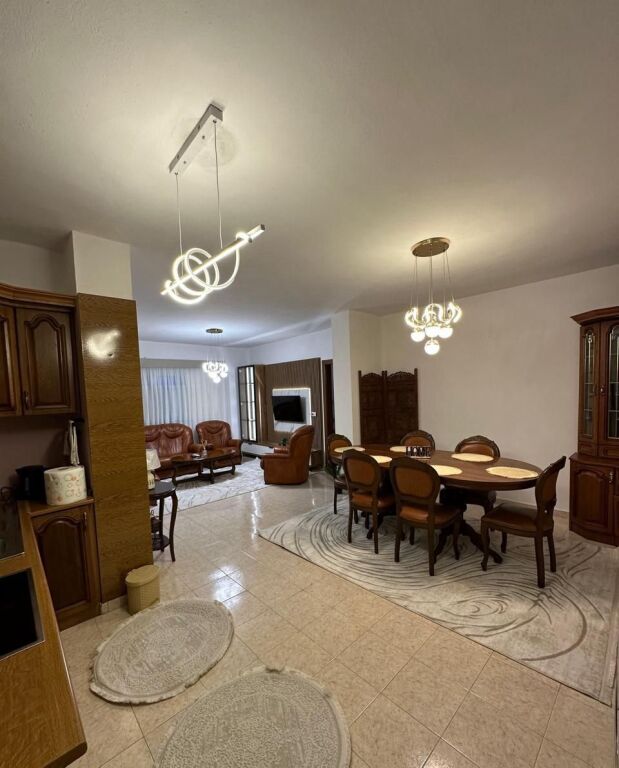 Apartament Me Qera 2+1 Tek Dritan Hoxha (ID B2202113) Tirane