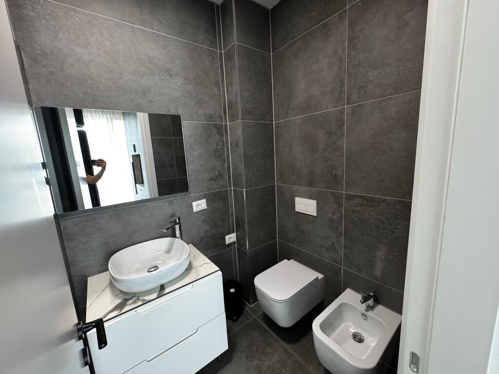 Affittasi 2+1 con posto auto Vila forest lago secco