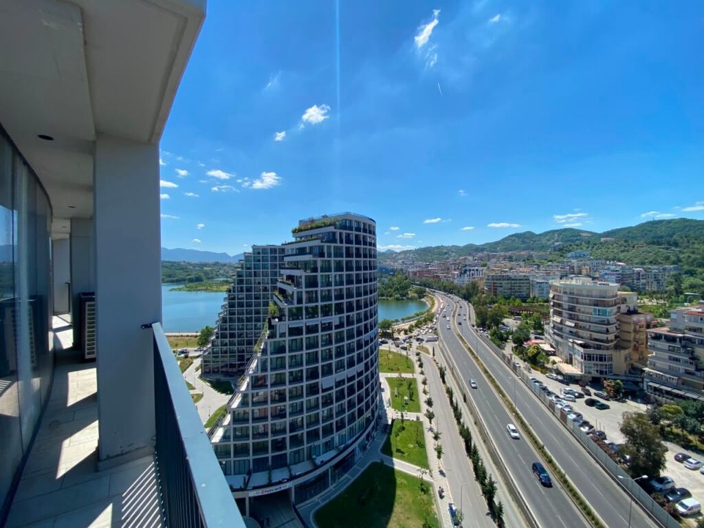 SHITET 2+1+2 📍 Lake View Residence, Liqeni Artificial, Tiranë