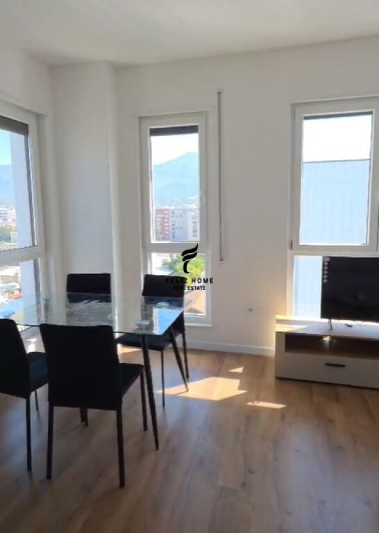 APARTAMENT ME QERA 2+1 5 MAJI 60.000 LEKE FH-93858