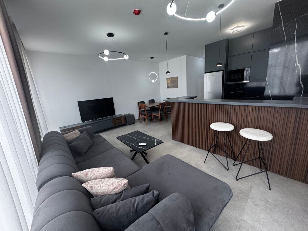 Affittasi 2+1 con posto auto Vila forest lago secco