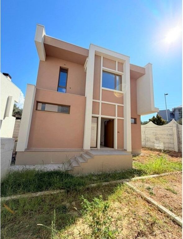 Vilë - Për Shitje - Rezidenca Luleborë, Tiranë(ID: 530571005-160)