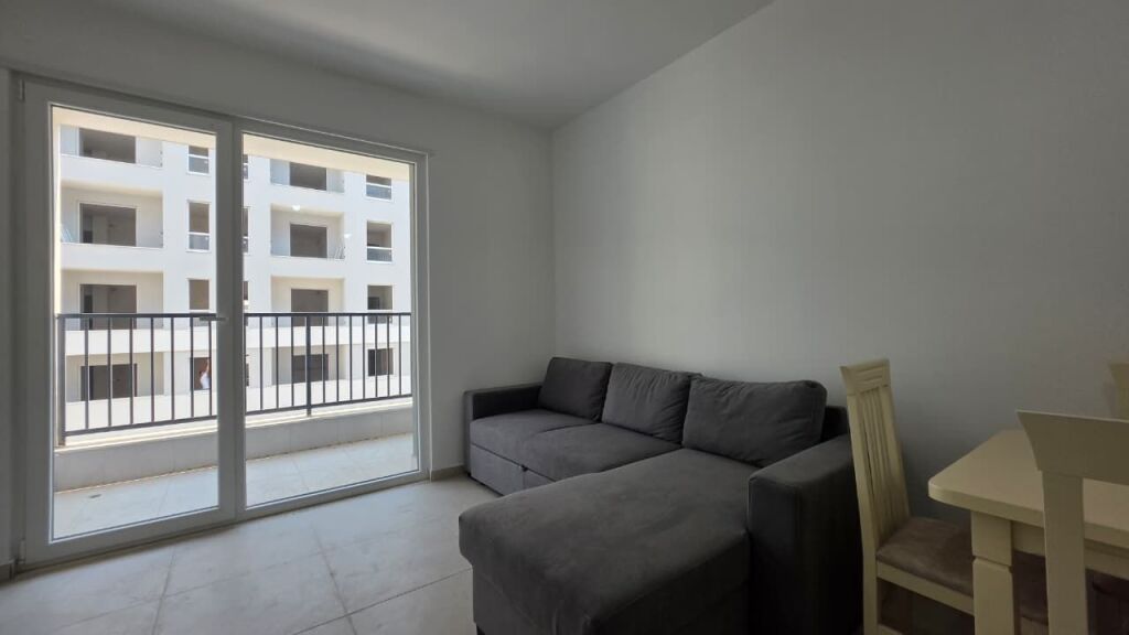 SHITET APARTAMENT 2+1 | Univers City, pranë QTU