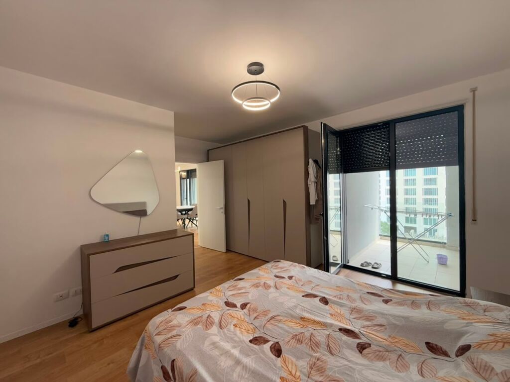 Apartment 2+1+2 for sale — Shqiponja Square, Access Tirana