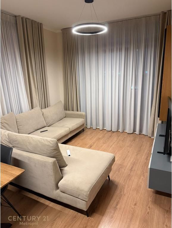 We rent a 1+1 apartment, New Boulevard!