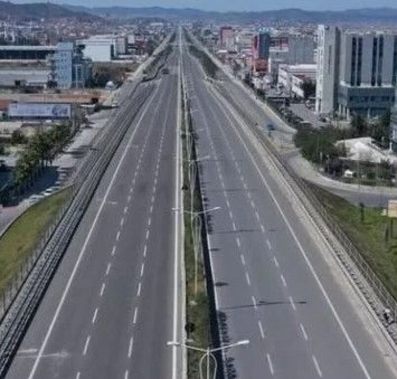 🏭 CAPANNONE INDUSTRIALE IN VENDITA | VORË