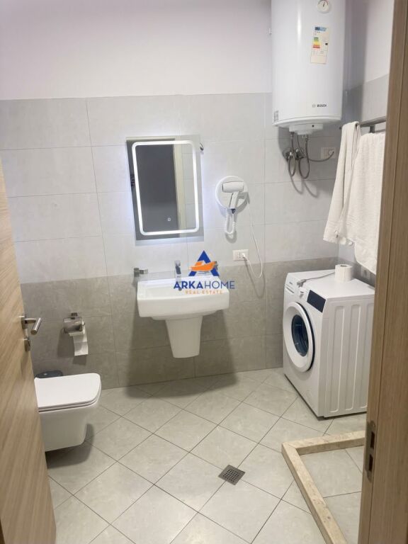AFFITTASI APPARTAMENTO 1+1+BALCONE "5 MAGGIO" 60.000 LEKE
