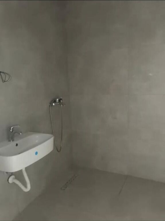 Apartament 2+1+2 me Qera në Rrugën "Jordan Misja", Tiranë (70,000 ALL/ muaj)