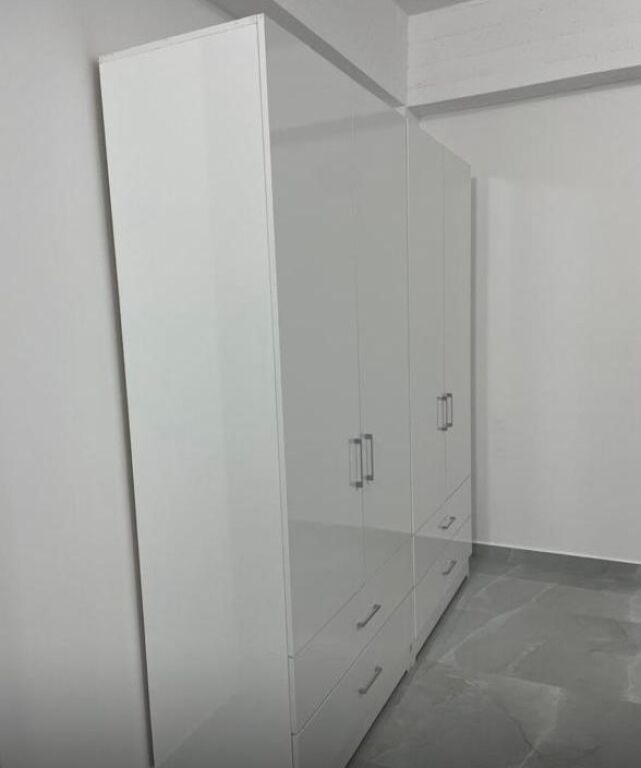 Affittasi 1+1 Astir vicino a Syri Tv Rr.Veli Dedi 40.000 leke