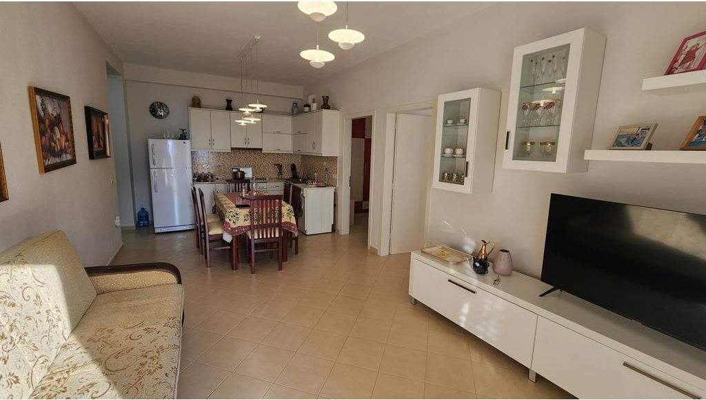SARANDË, SHESIM APARTAMENT 2+1