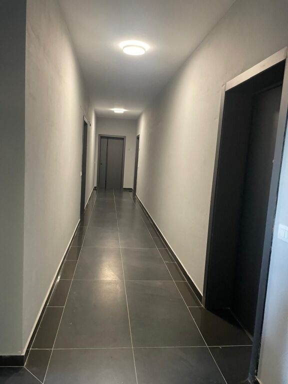 Affitto | Ambjent Biznesi- I gjithe kati-Tarrace | Rruga 5 Maji | 2000 €/mese