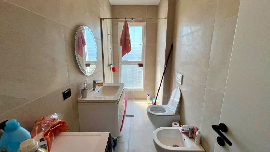 🏡 JEPET ME QIRA APARTAMENT 1+1 – LUNGOMARE, VLORË.