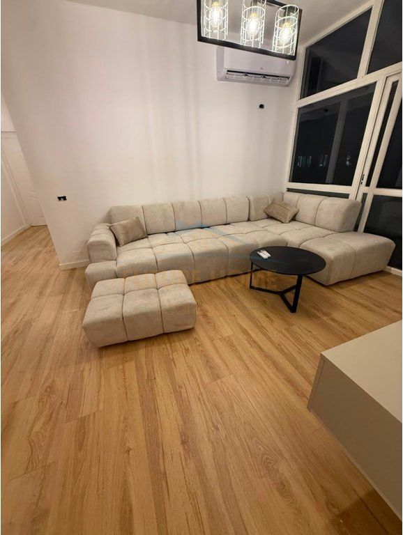 Qira, Apartament 2+1, Plazh Durrës, Hotel Antalya