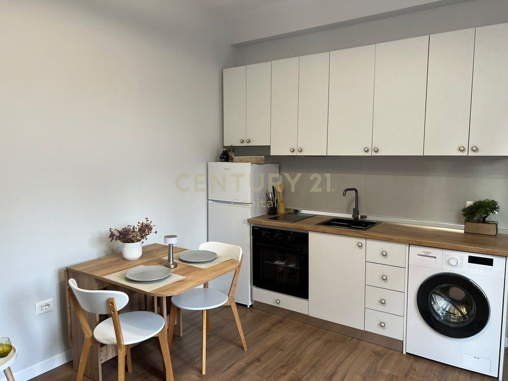 Apt 1+1 villa floor for rent!