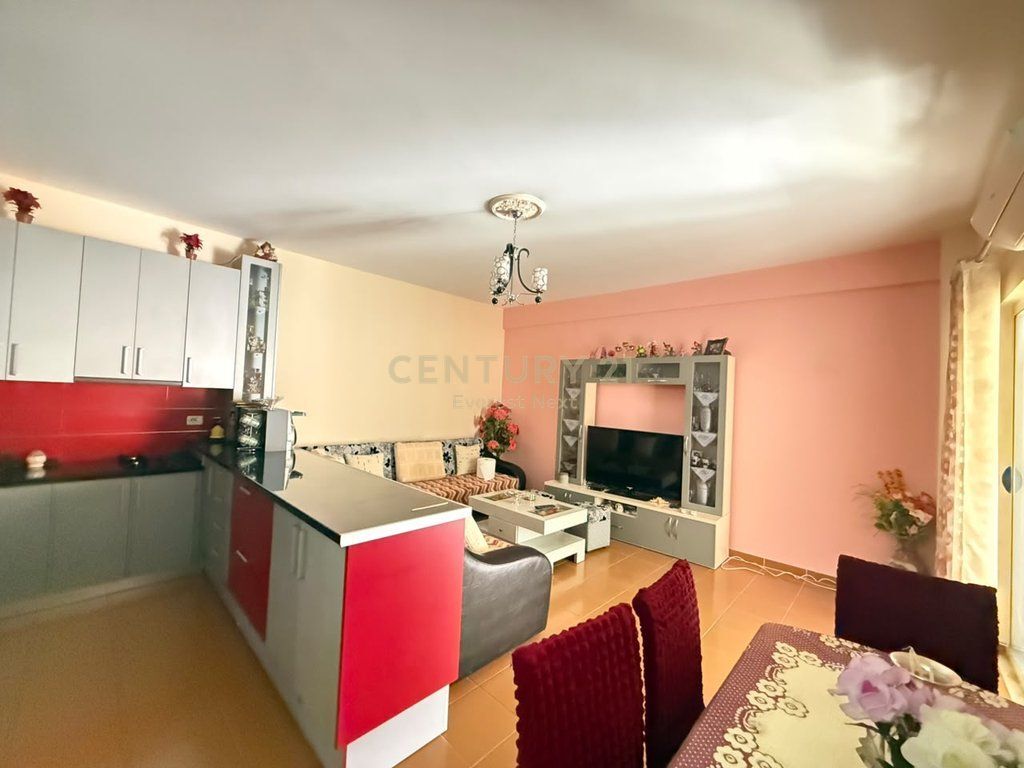 Apartment 1+1 for Rent in Yzberisht (near KMY)
