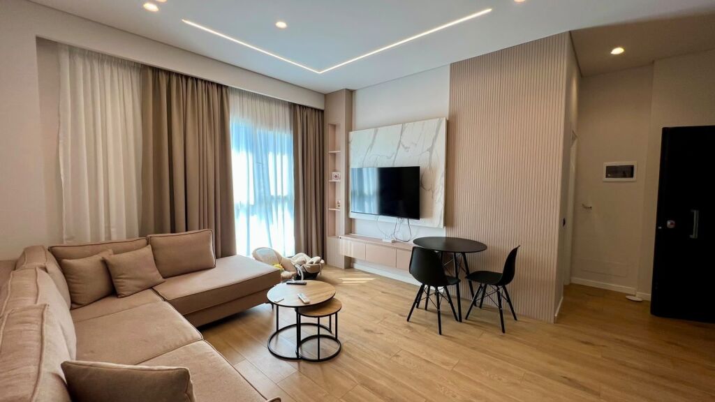 🏡 JEPET ME QIRA APARTAMENT 1+1 – LUNGOMARE, VLORË.