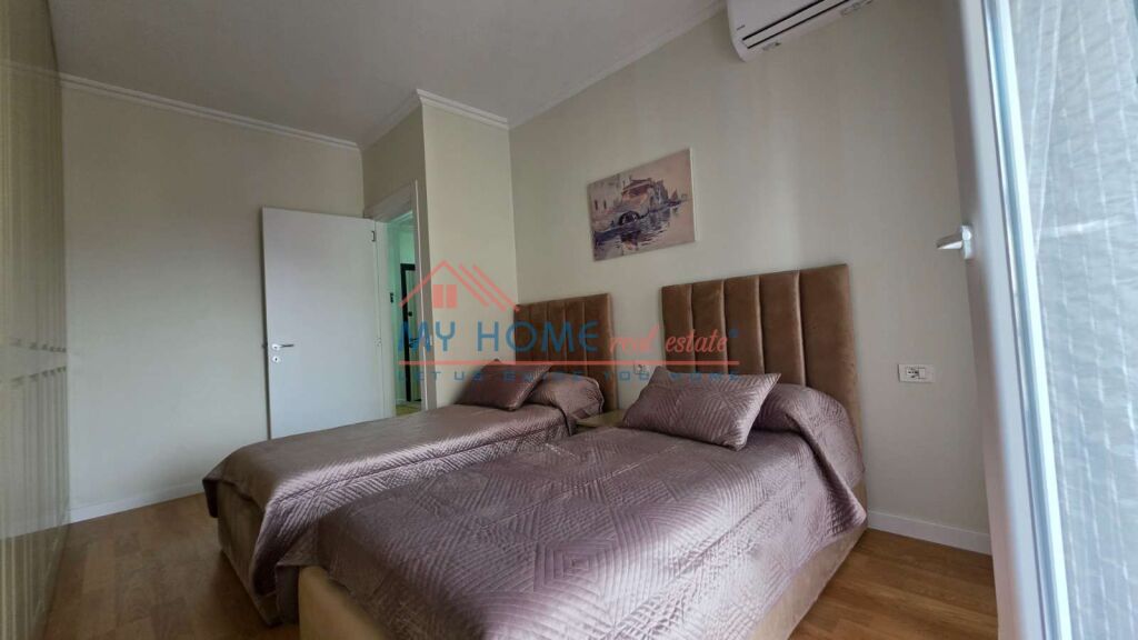Apartament 2+1 me qira Pazari i Ri Tirane