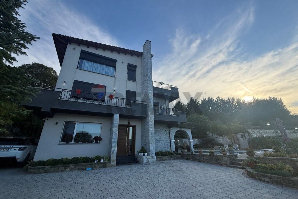 Vilë - Për Qira - Pezë Helmës, Tiranë(ID: 530411001-1466)