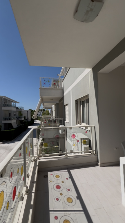 Apartament 2+1+2 ne shitje te Perla Resort, Gjiri i Lalëzit.