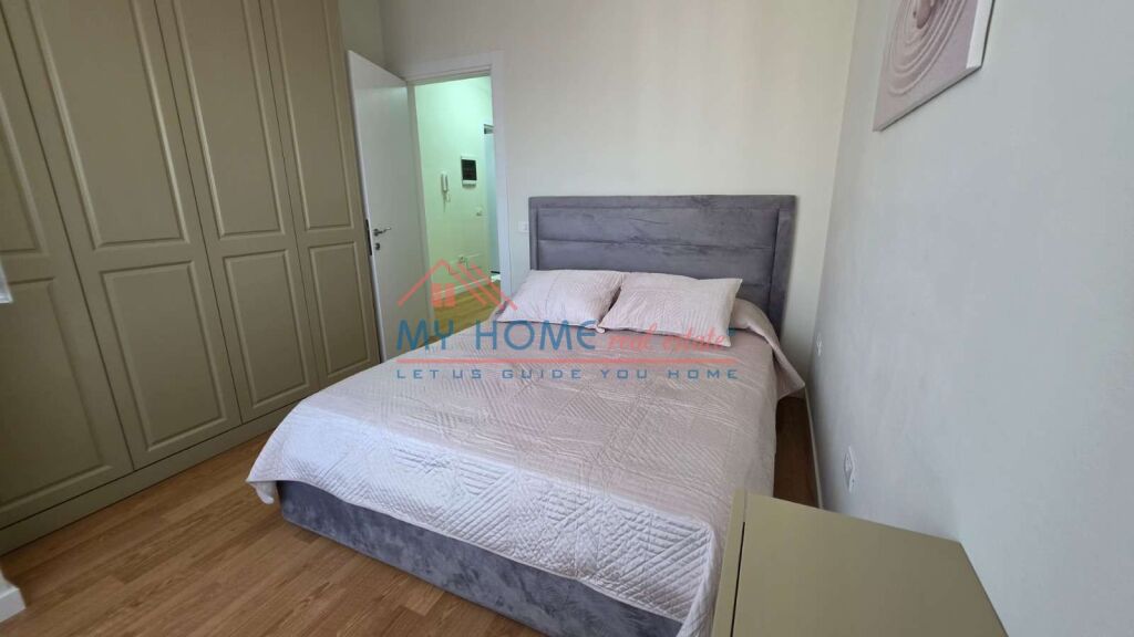 Apartament 2+1 me qira Pazari i Ri Tirane