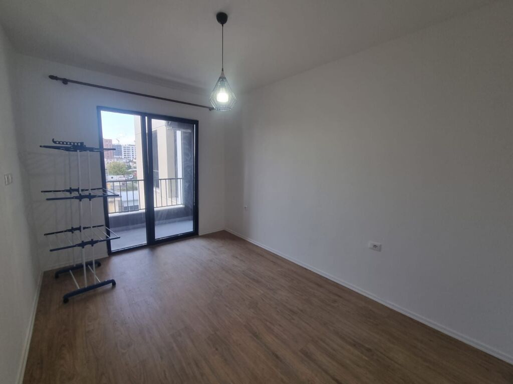 Affitto | Apartament 1 + 1 | Rruga Jordan Misja | 660 €/mese