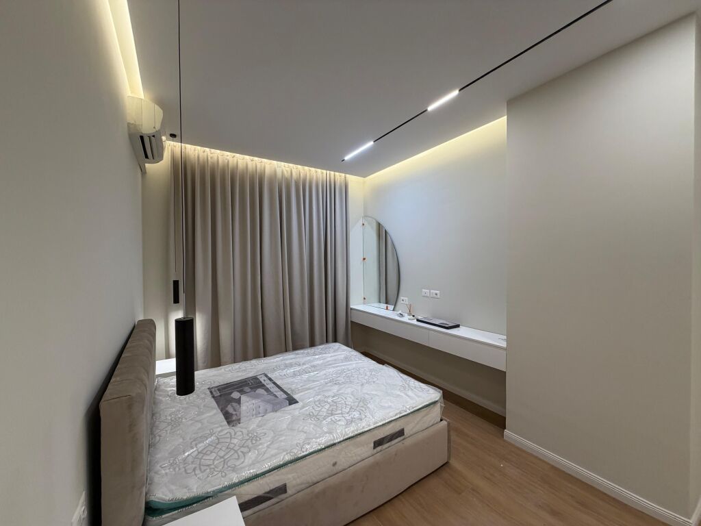 Rent, Apartment 1+1, At Square Complex 21, Tirana.
