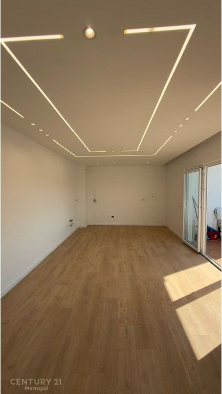 IN VENDITA | APPARTAMENTO 2+1📍 21 Dhjetori |Dietro l'ex UET 265.000 €