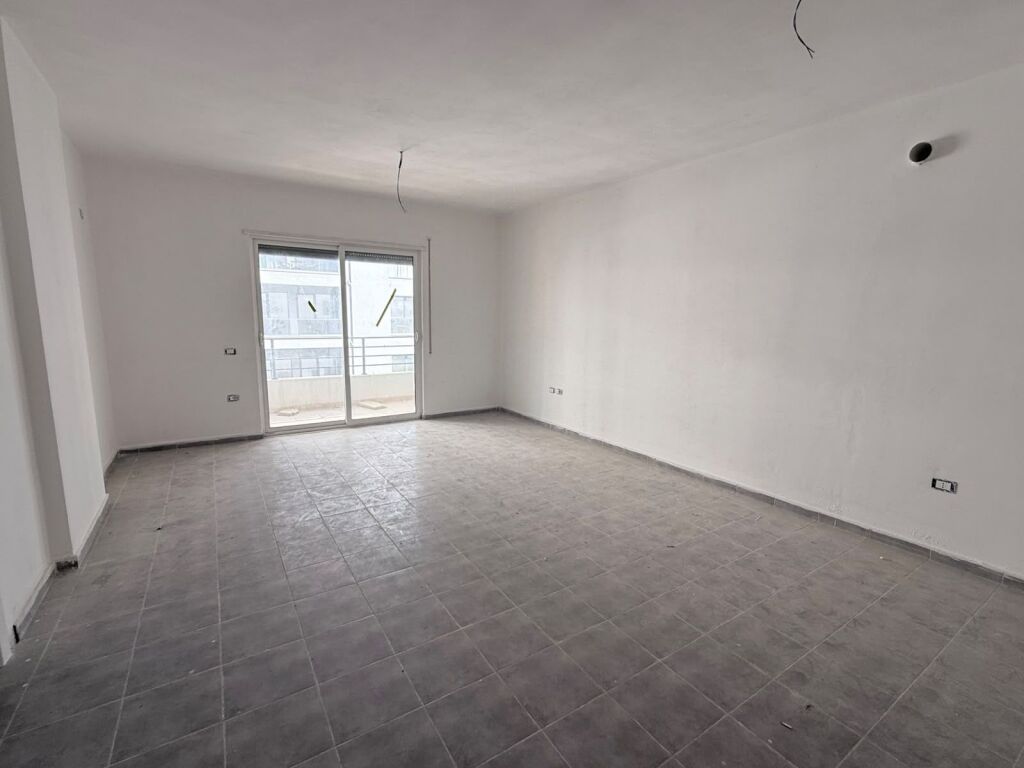 Appartamento 2+1 in vendita Lungomare Vlore
