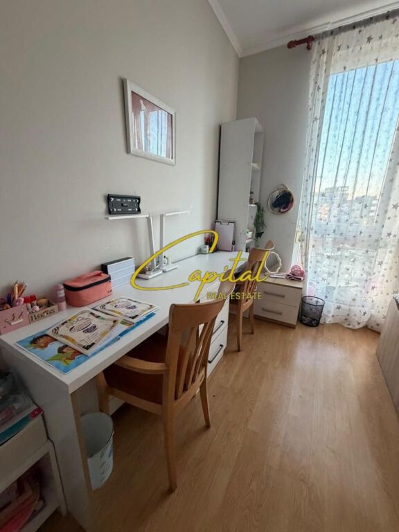 APARTMENT FOR RENT 2+1+2 21 DECEMBER 90,000 LEKE