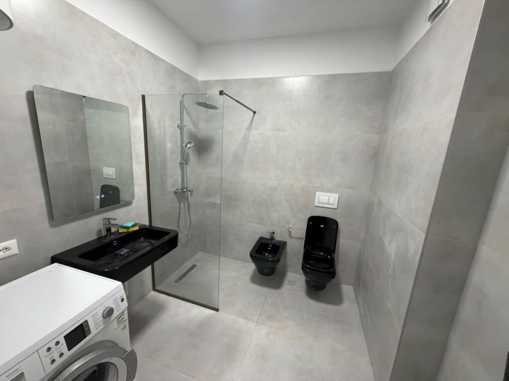 🏢 Appartamento 2+1+parcheggio in affitto  📍 Posizione: Via Jordan Misja