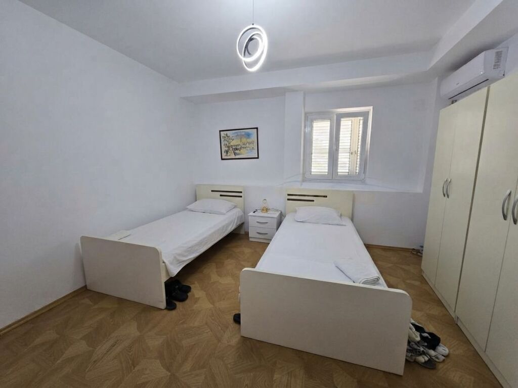 Shitet , Apartament 2+1 , Selite , Tirane