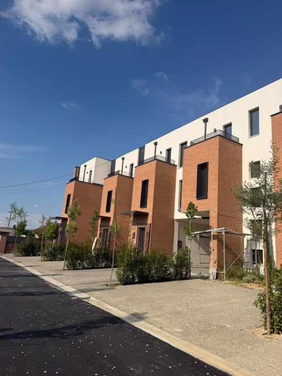 🏡 OCCASIONE | VENDESI DUPLEX – PICADILLY, TEG